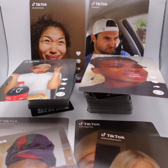 Tik Tok What Do You Meme? Game TTG418 - Picture 12 of 16